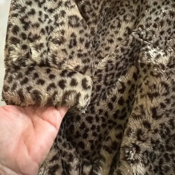 Fur Coat Jacket Hip Length Hooded Lined Cheetah Print - Picture 6 of 13